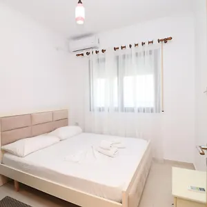 Sea La Vie Holiday Himare